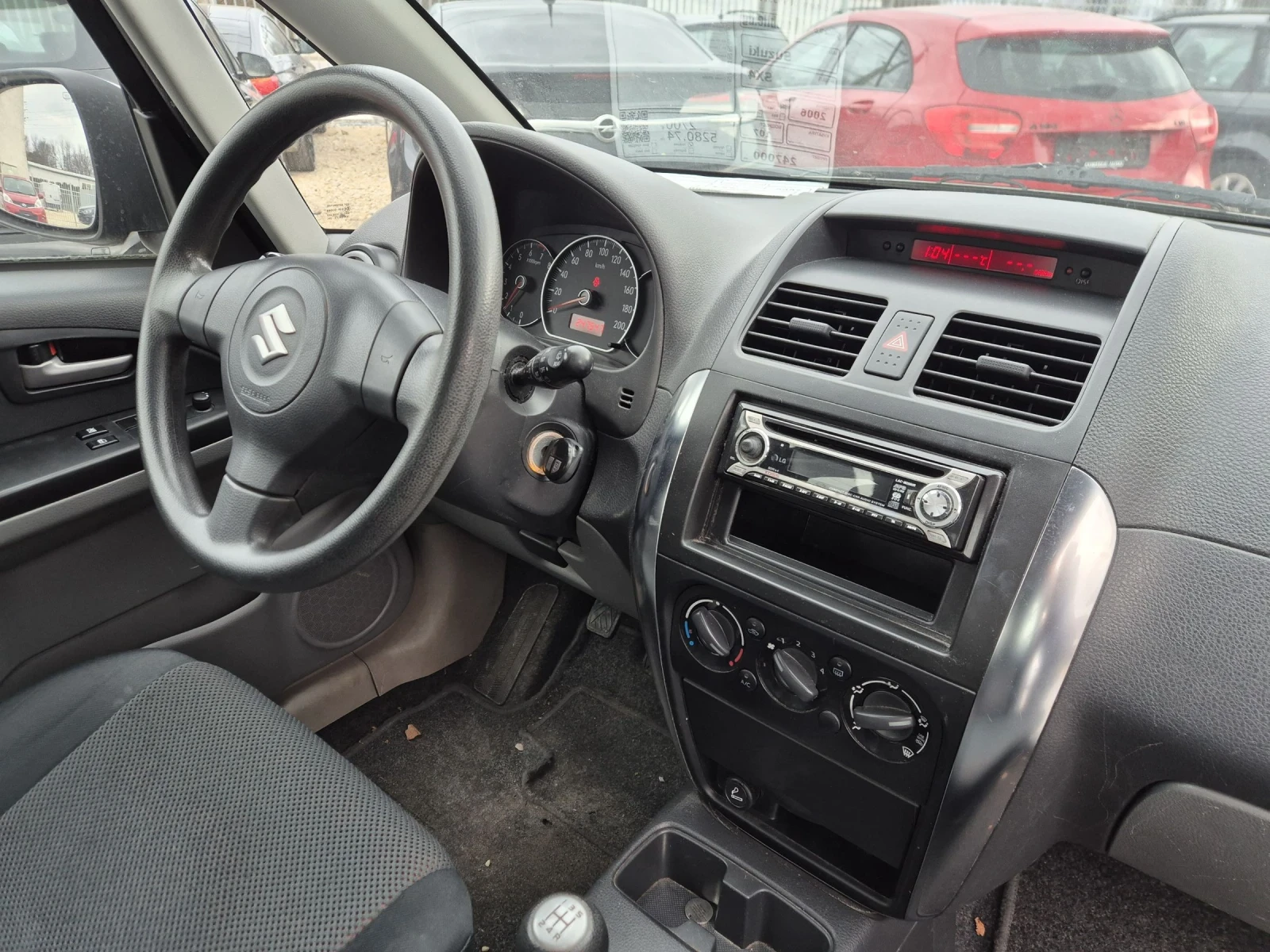 Suzuki SX4 1.6, снимка 11 - Автомобили и джипове - 52996438
