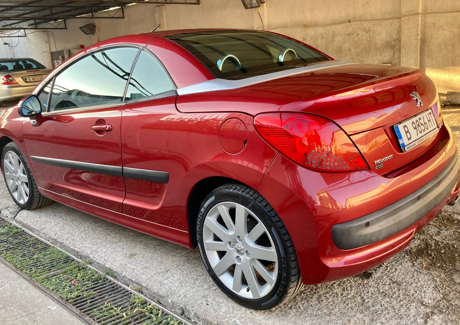 Peugeot 207 CC. TURBO. Новия двигател 156кс - изображение 4