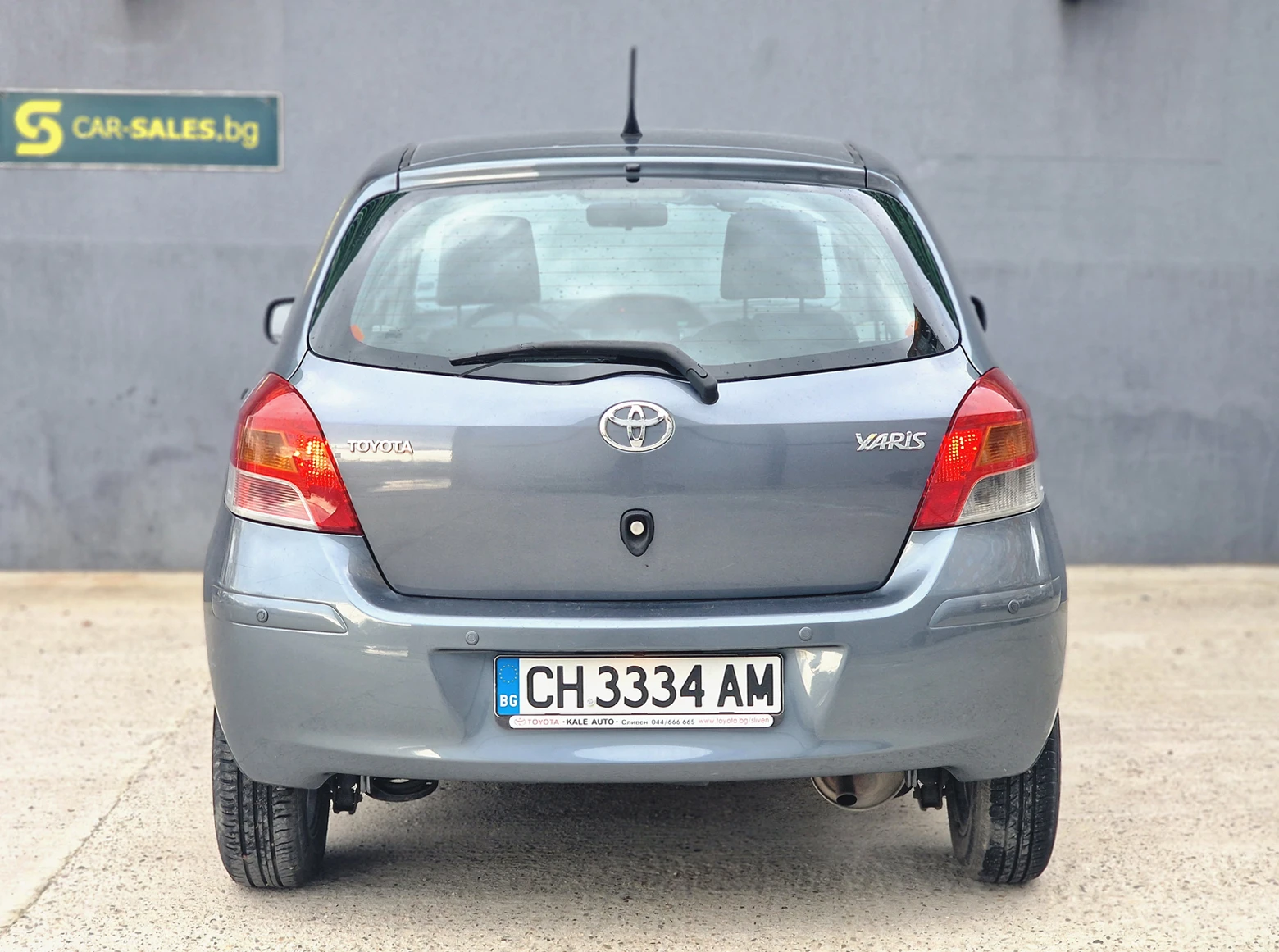 Toyota Yaris 1.0 Закупен от България - изображение 7