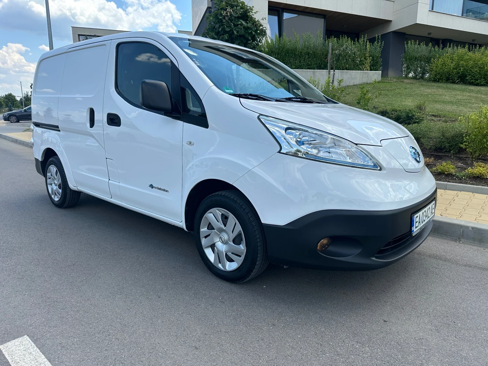 Nissan e-NV200, снимка 3 - Автомобили и джипове - 53808688