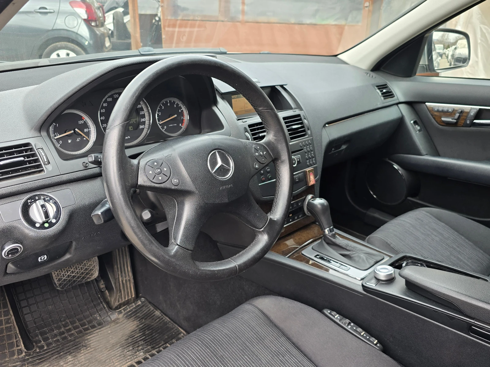 Mercedes-Benz C 280 i/���./���/������ | Mobile.bg � ����������� 9