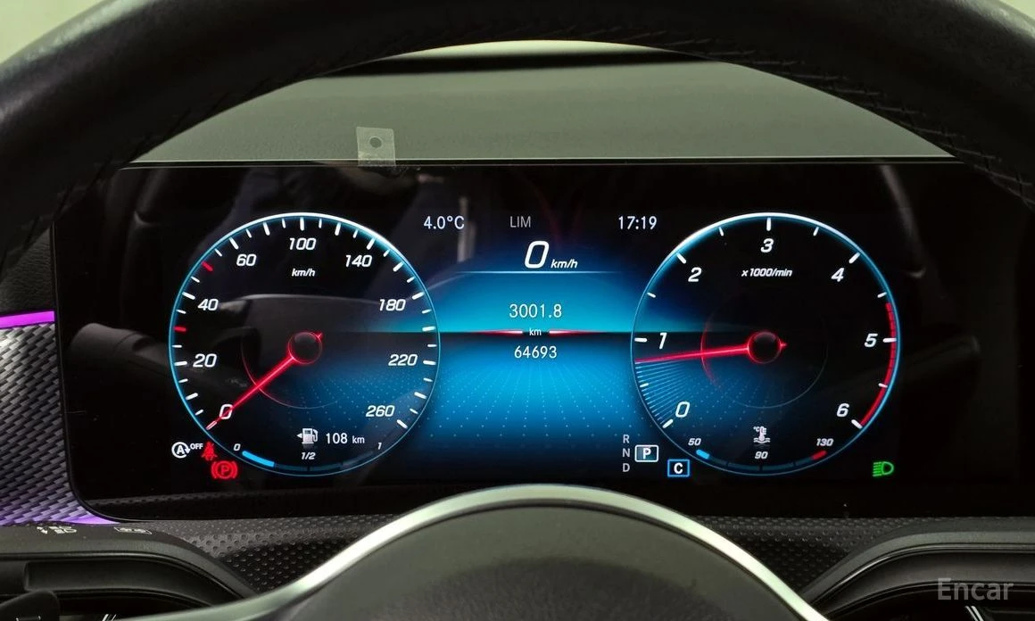 Mercedes-Benz A 200, снимка 8 - Автомобили и джипове - 54039358