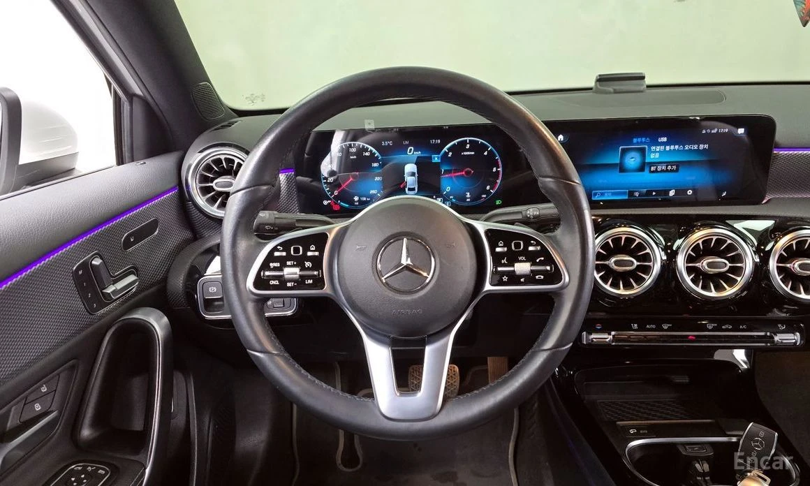 Mercedes-Benz A 200, снимка 13 - Автомобили и джипове - 54039358