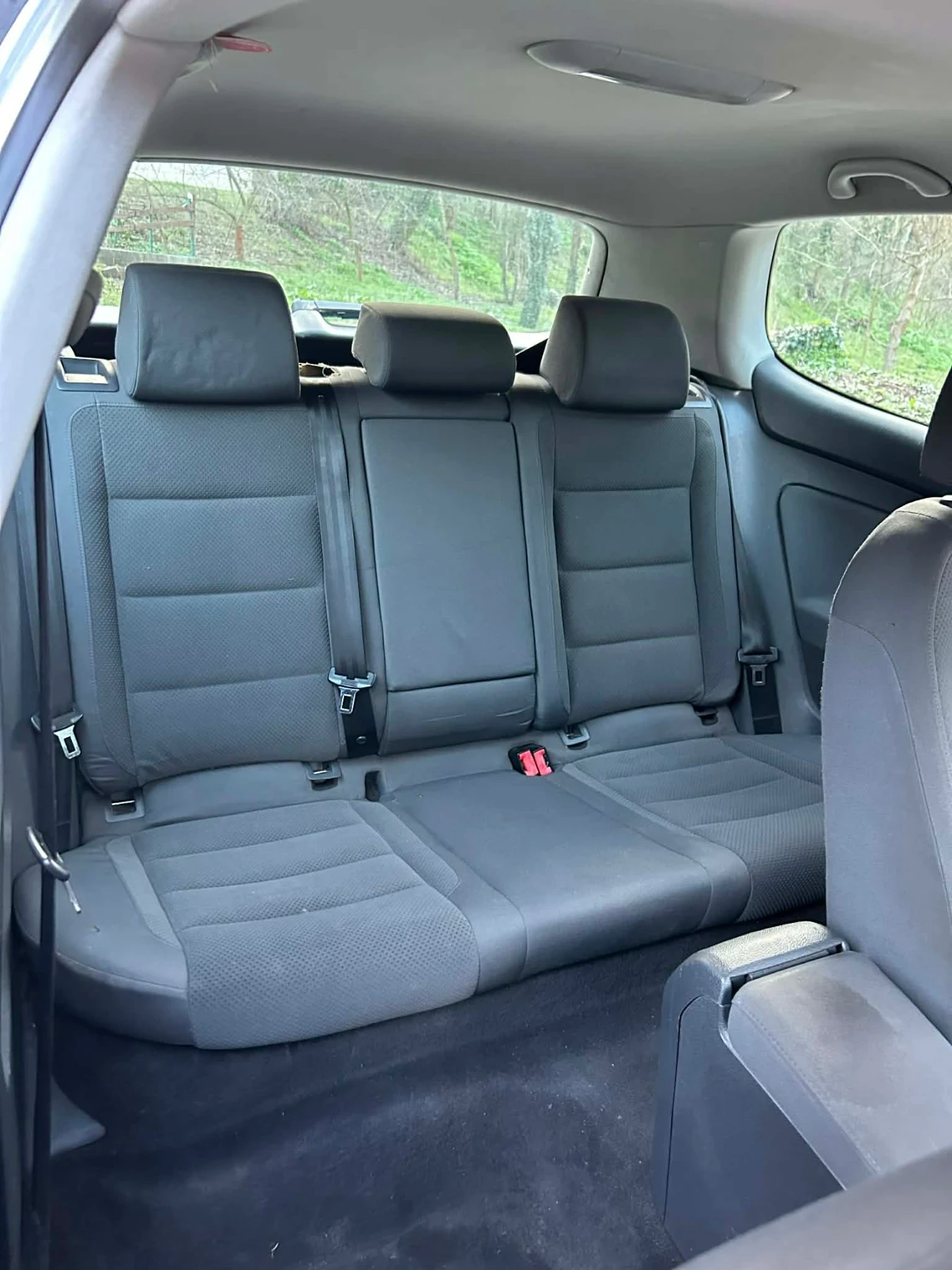 VW Golf 1.9TDI 105 BKC, снимка 12 - Автомобили и джипове - 54055405