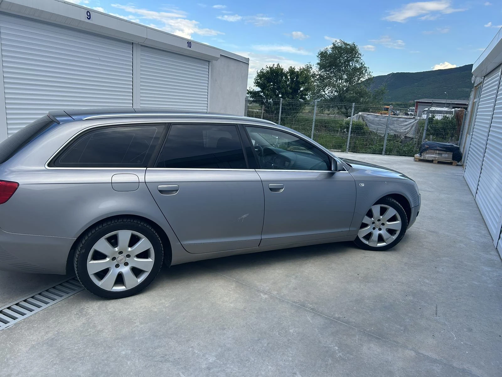 Audi A6 Avant