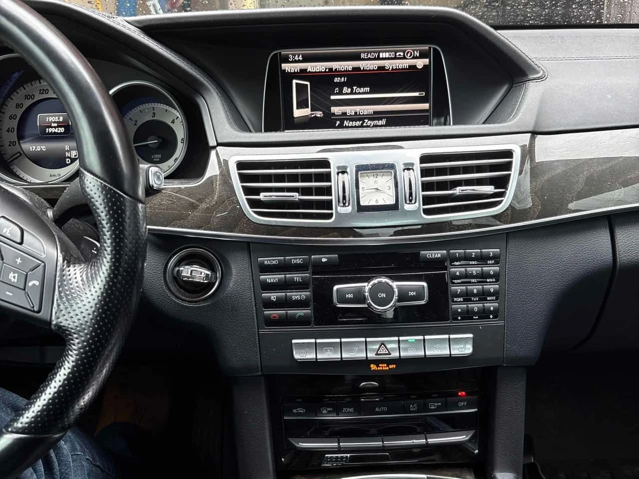 Mercedes-Benz E 250 АМГ ПАКЕТ/BLUETEC/CARFAX/ПАНО/ПОДГРЕВ/ПАМЕТ/КЛИП , снимка 8 - Автомобили и джипове - 54231453