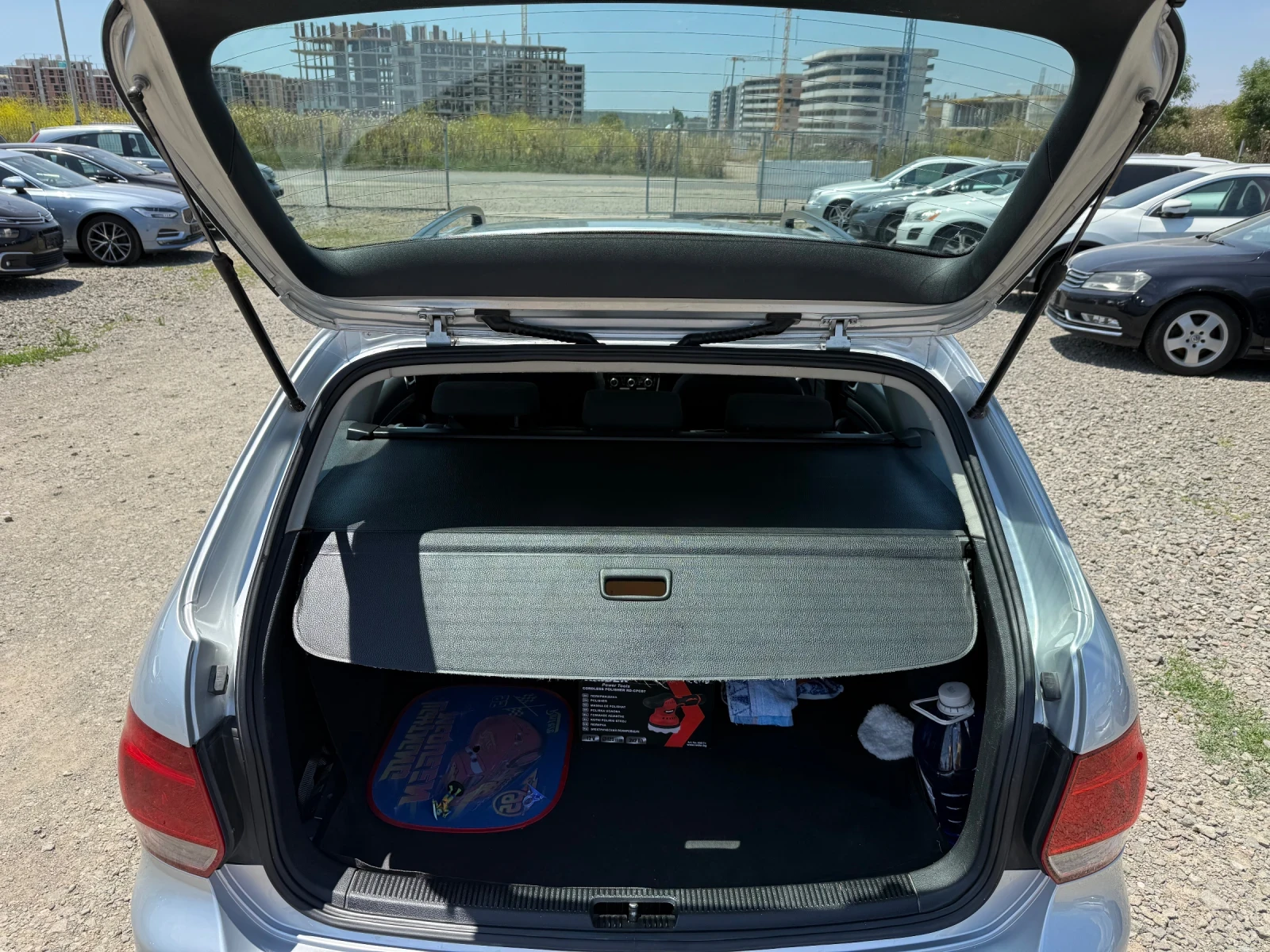 VW Golf 1.6TDI 4x4 6sk, снимка 8 - Автомобили и джипове - 55026974