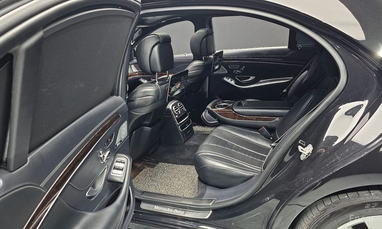 Mercedes-Benz S 560 L* 4MATIC* BURMESTER* ДИСТРОНИК* ОБДУХВАНЕ* МАСАЖ*, снимка 14 - Автомобили и джипове - 55106088