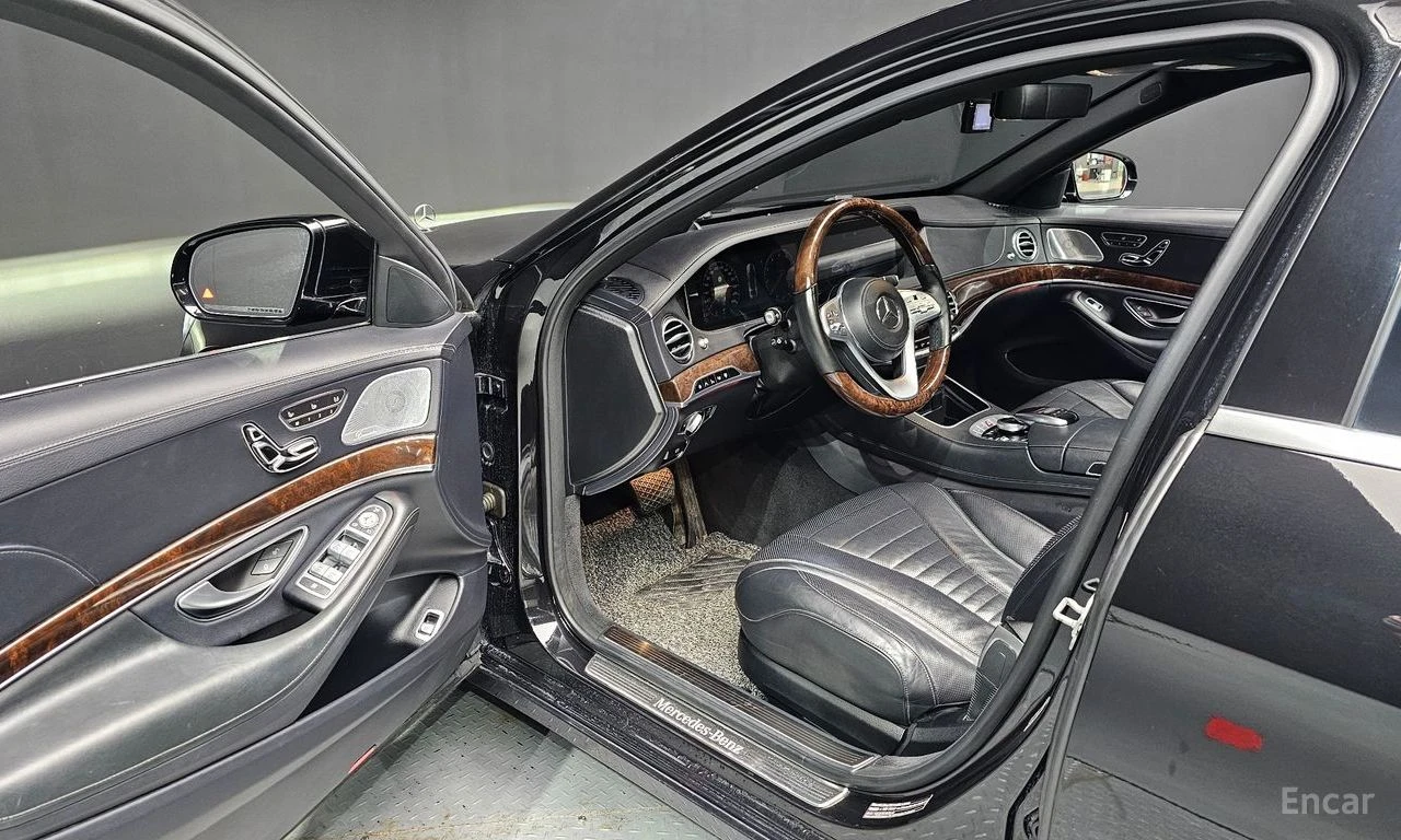 Mercedes-Benz S 560 L* 4MATIC* BURMESTER* ДИСТРОНИК* ОБДУХВАНЕ* МАСАЖ*, снимка 5 - Автомобили и джипове - 55106088