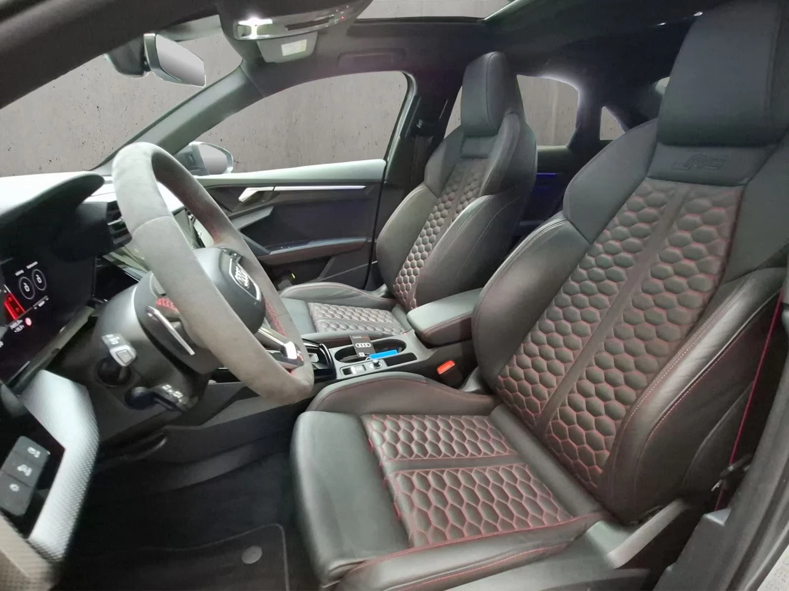 Audi Rs3 LIMOUSINE/400HP/PANO/360/B&O/MEMO/HUD/CPLAY/564q, снимка 7 - Автомобили и джипове - 55531148
