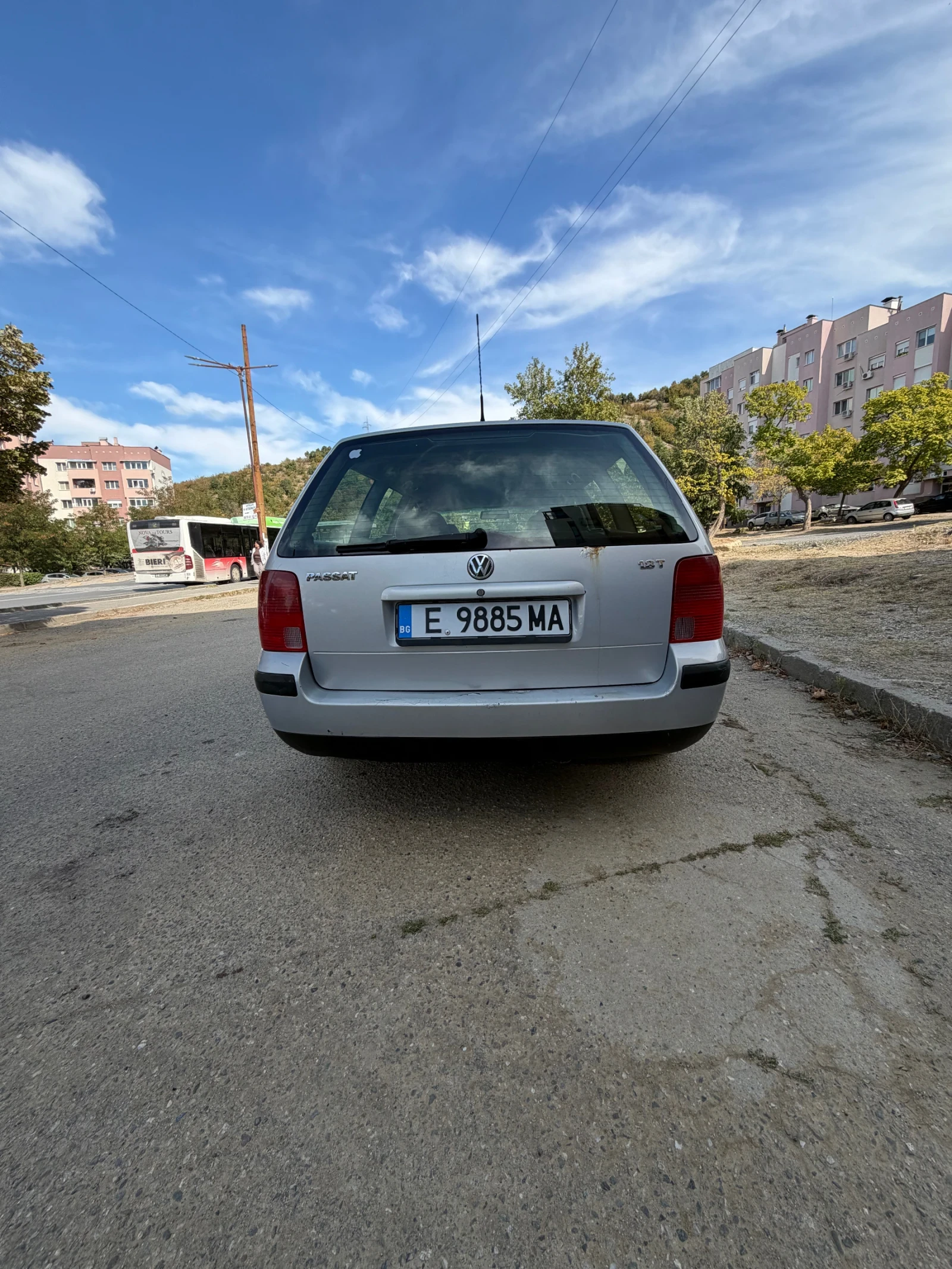 VW Passat 1.8Т 150 КЛИМА, снимка 2 - Автомобили и джипове - 56288436