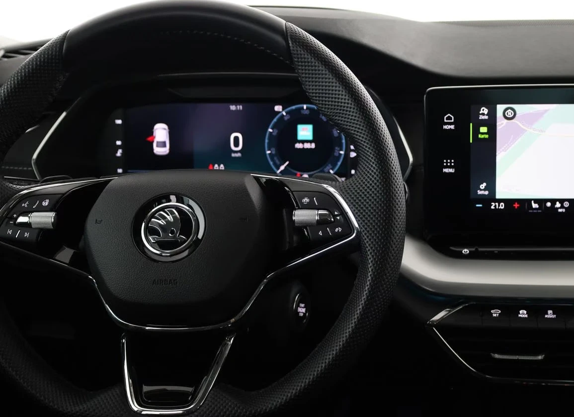 Skoda Octavia 2.0/150HP/4X4/STYLE/HUD/CAM/MEMO/LED/978z | Mobile.bg � ����������� 10