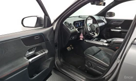 Mercedes-Benz GLB 250 4MATIC/AMG LINE/LANE DEPARTURE/DRIVER ASSIST, снимка 10