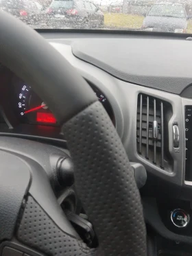 Kia Sportage 2.0/136к.с - 6300 € / 12321.73 лв. - 55048011 11