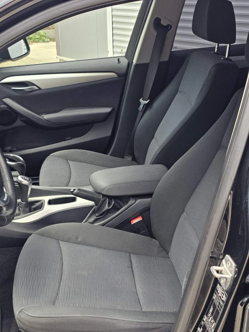 BMW X1, снимка 10 - Автомобили и джипове - 53267532