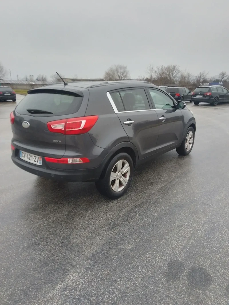 Kia Sportage 2.0/136к.с, снимка 5 - Автомобили и джипове - 53053805