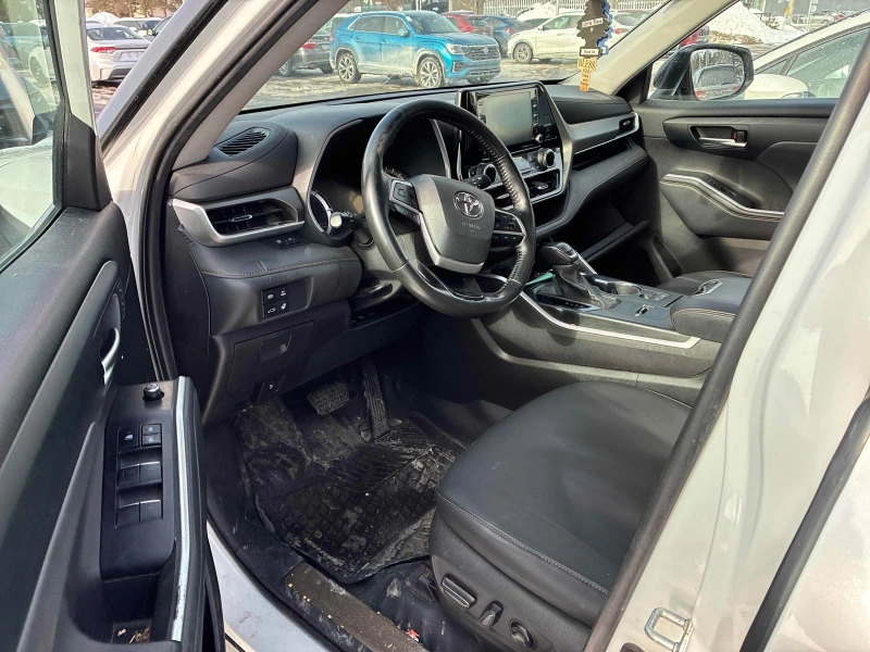 Toyota Highlander Hybrid XLE С РЕГИСТРАЦИЯ & АВТО КРЕДИТ, снимка 10 - Автомобили и джипове - 53354970