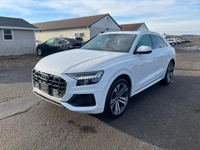 Audi Q8 PRESTIGE* Bose* подгрев* обдухване* Heads-up* щори, снимка 2 - Автомобили и джипове - 48254880