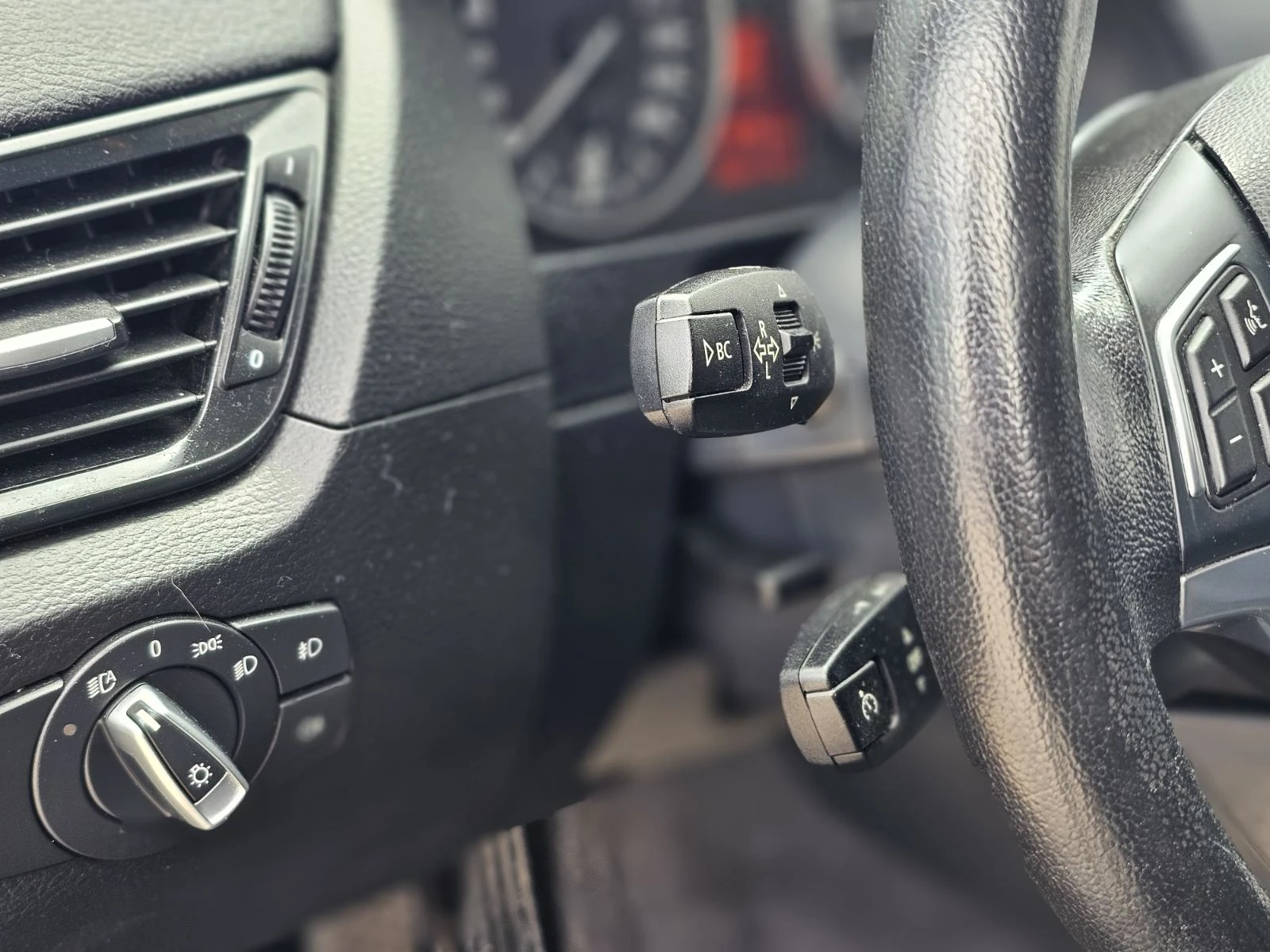 BMW X1 | Mobile.bg   12