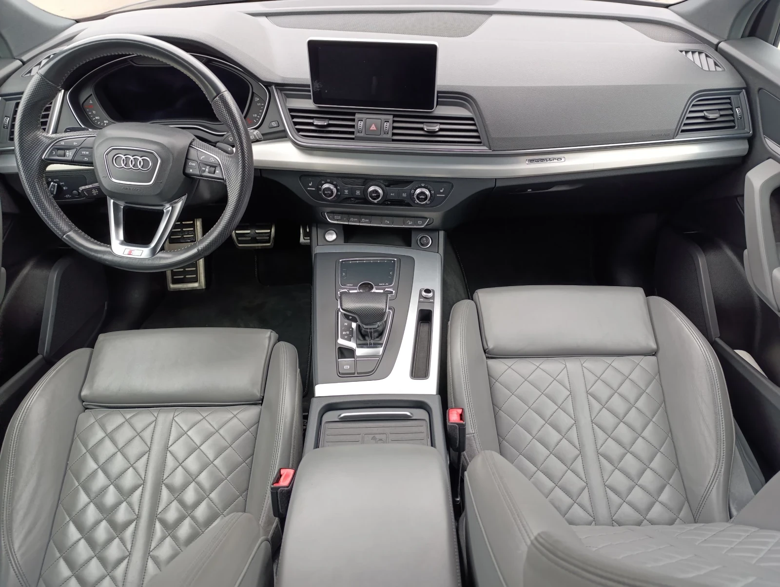 Audi Q5 Sline/Pechka/286hp/virtual/matrix/distronik/, снимка 3 - Автомобили и джипове - 53806987