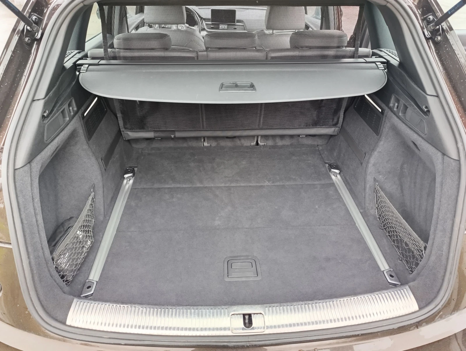 Audi Q5 Sline/Pechka/286hp/virtual/matrix/distronik/, снимка 13 - Автомобили и джипове - 53806987