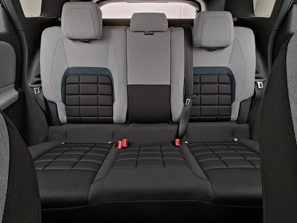 Citroen C5 Aircross НОВ!ELECTRO/213HP/CAM/KOMFORT/ACC/LED/DIGITAL/279z, снимка 14 - Автомобили и джипове - 54120840