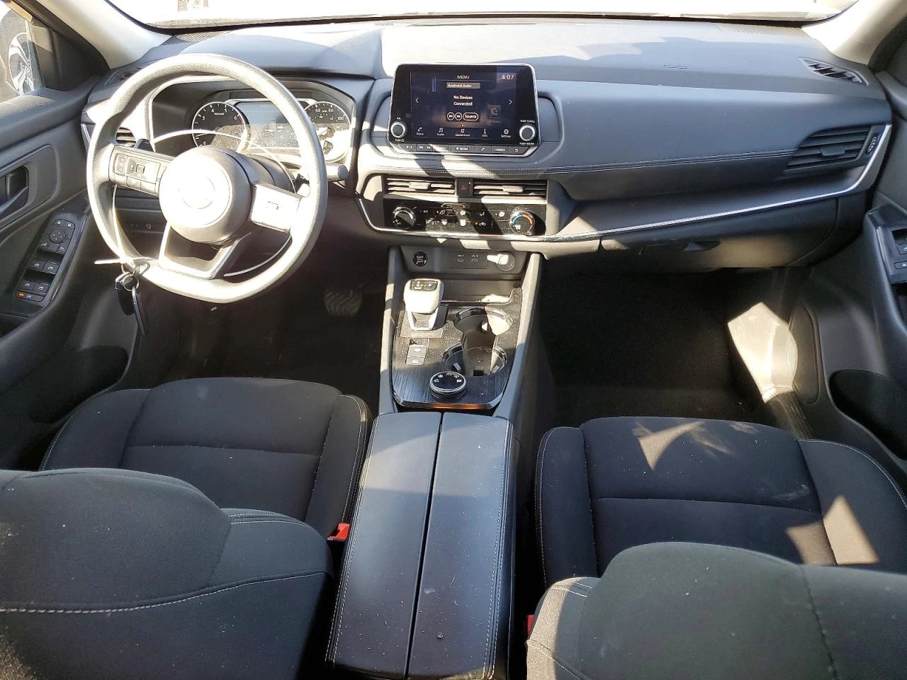 Nissan Rogue 1.5l S, снимка 8 - Автомобили и джипове - 54384804