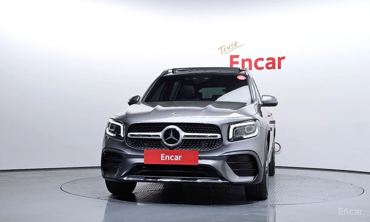 Mercedes-Benz GLB 250 4MATIC/AMG LINE/LANE DEPARTURE/DRIVER ASSIST, снимка 2 - Автомобили и джипове - 54418211