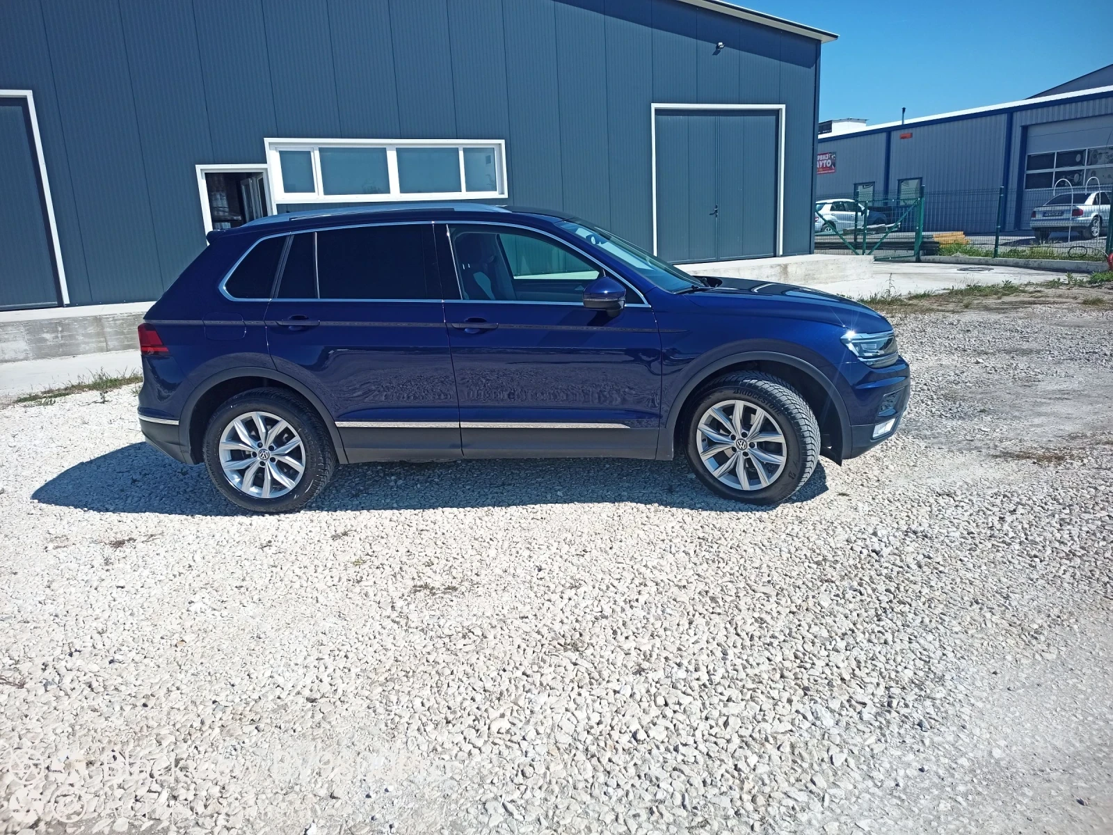 VW Tiguan 2.0 4* 4 | Mobile.bg � ����������� 10