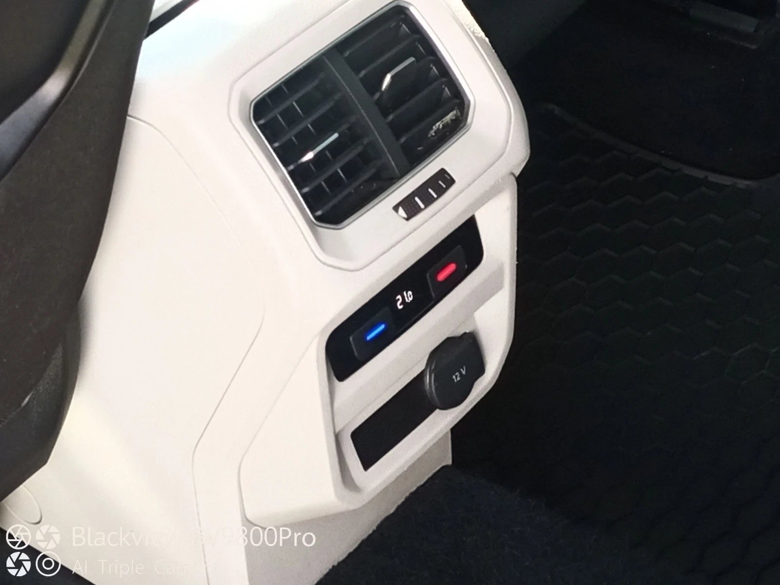 VW Tiguan 2.0 4* 4 | Mobile.bg � ����������� 12