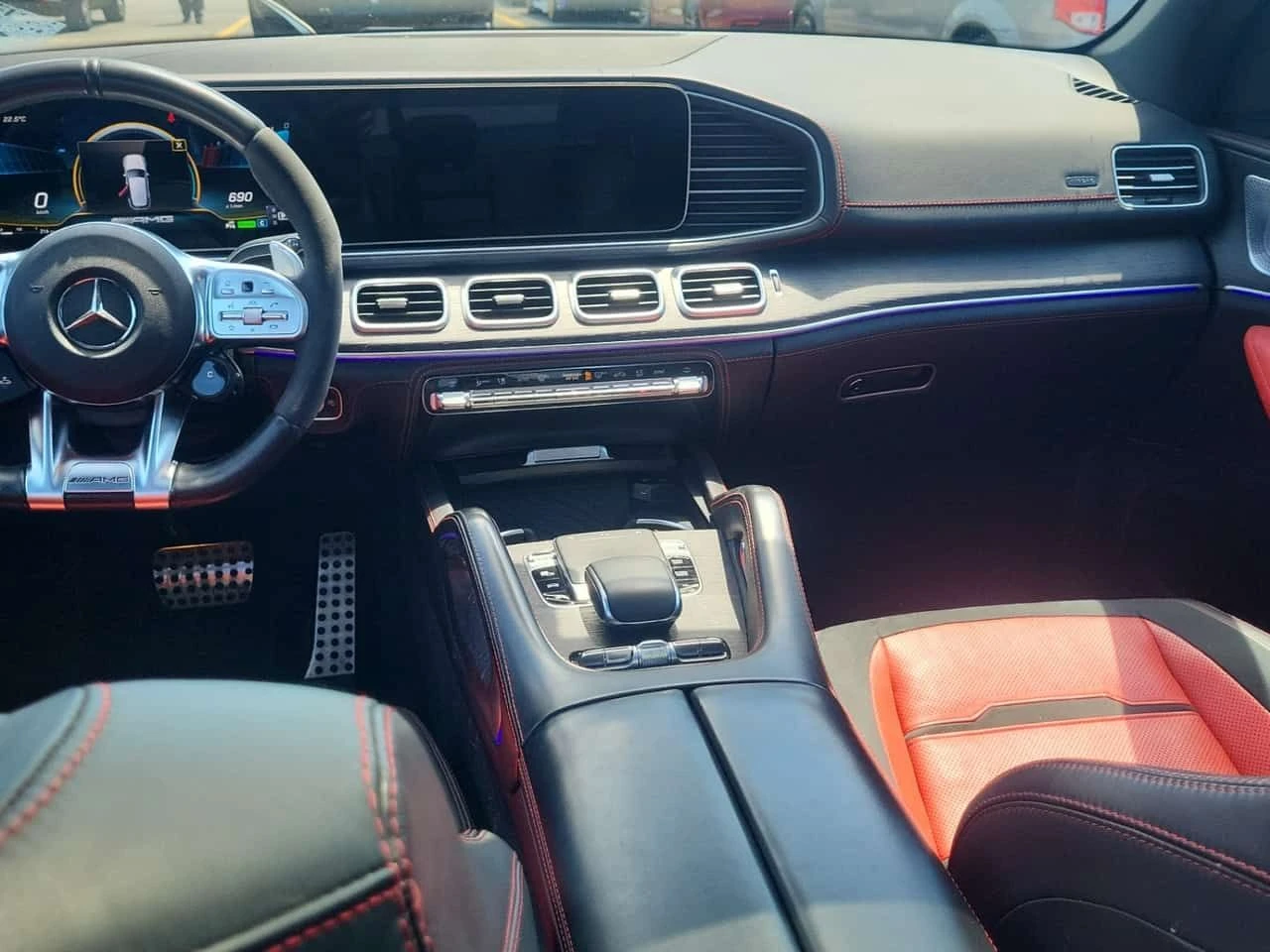 Mercedes-Benz GLE 53 4MATIC  AMG | DISTRONIC | 360 | PANO | BURMESTER , снимка 9 - Автомобили и джипове - 54944910