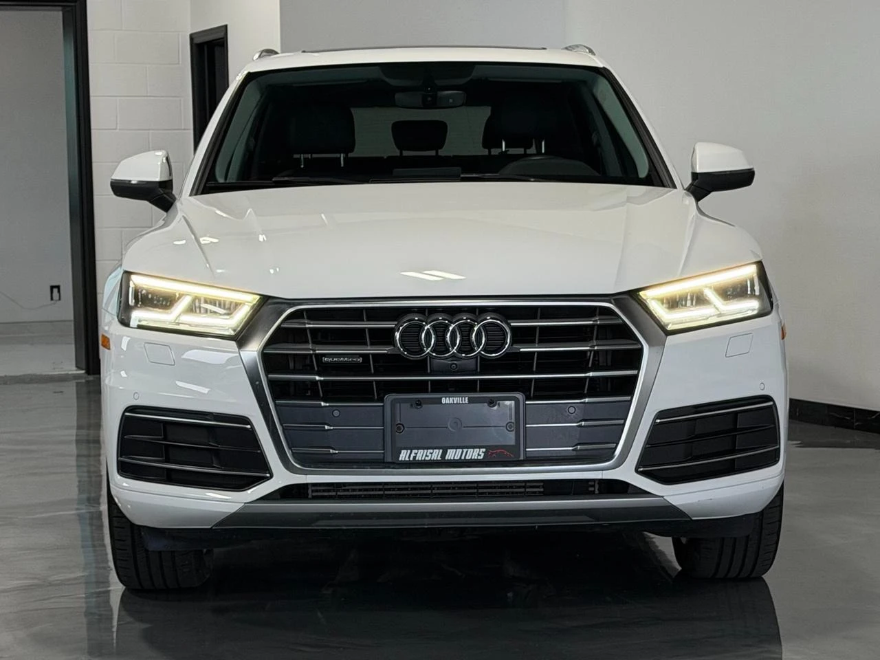 Audi Q5 Technik Quattro, снимка 2 - Автомобили и джипове - 55193045