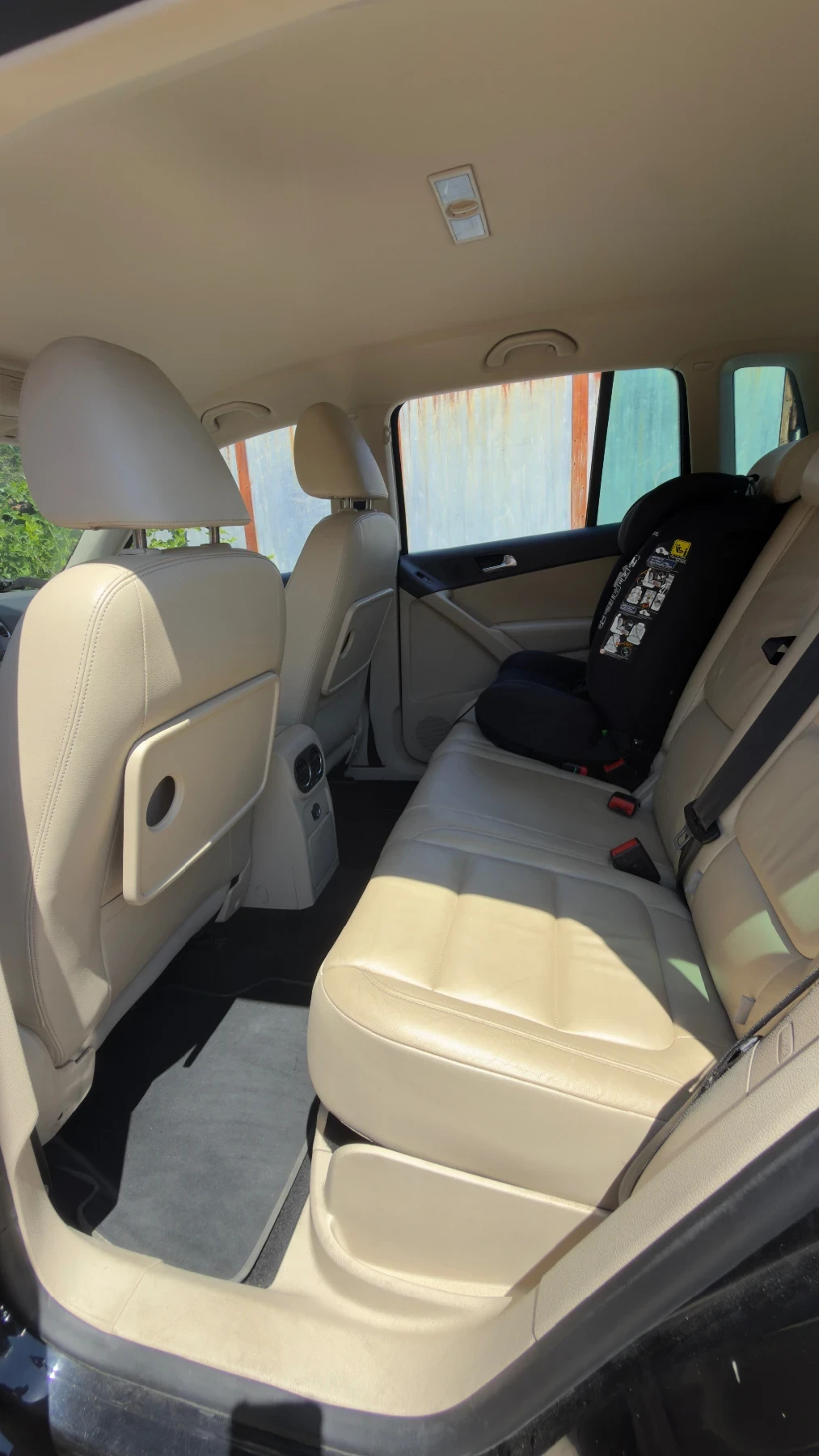 VW Tiguan, снимка 8 - Автомобили и джипове - 55347283