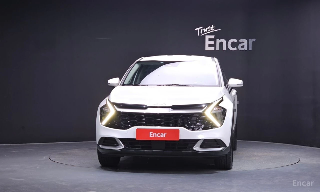 Kia Sportage 1.6 Turbo Trendy* КАМЕРА* ПОДГРЕВ* КРАЙНА ЦЕНА* , снимка 2 - Автомобили и джипове - 55503430