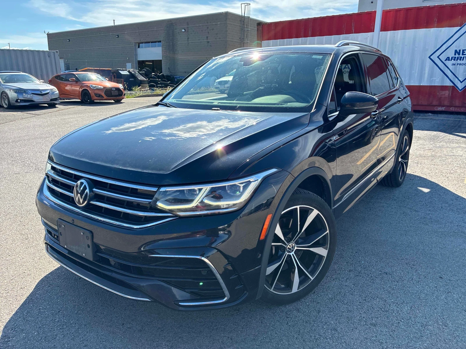 VW Tiguan * Highline R Line * CARFAX * ОПЦИЯ ЗА ФИНАНСИРАНЕ