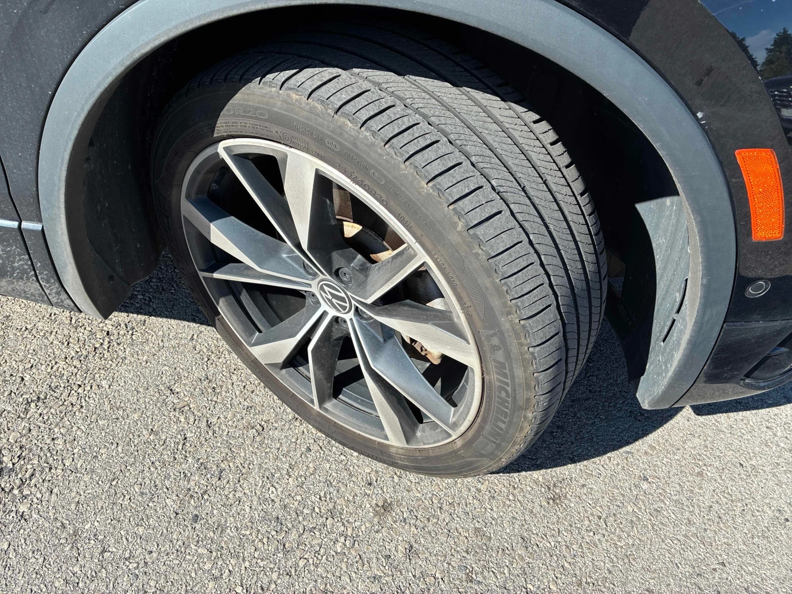 VW Tiguan * Highline R Line * CARFAX * ОПЦИЯ ЗА ФИНАНСИРАНЕ, снимка 7 - Автомобили и джипове - 55839145
