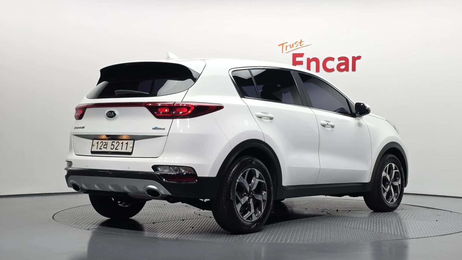 Kia Sportage Diesel 2.0 2WD Luxury autogeorge.com, снимка 2 - Автомобили и джипове - 56116448
