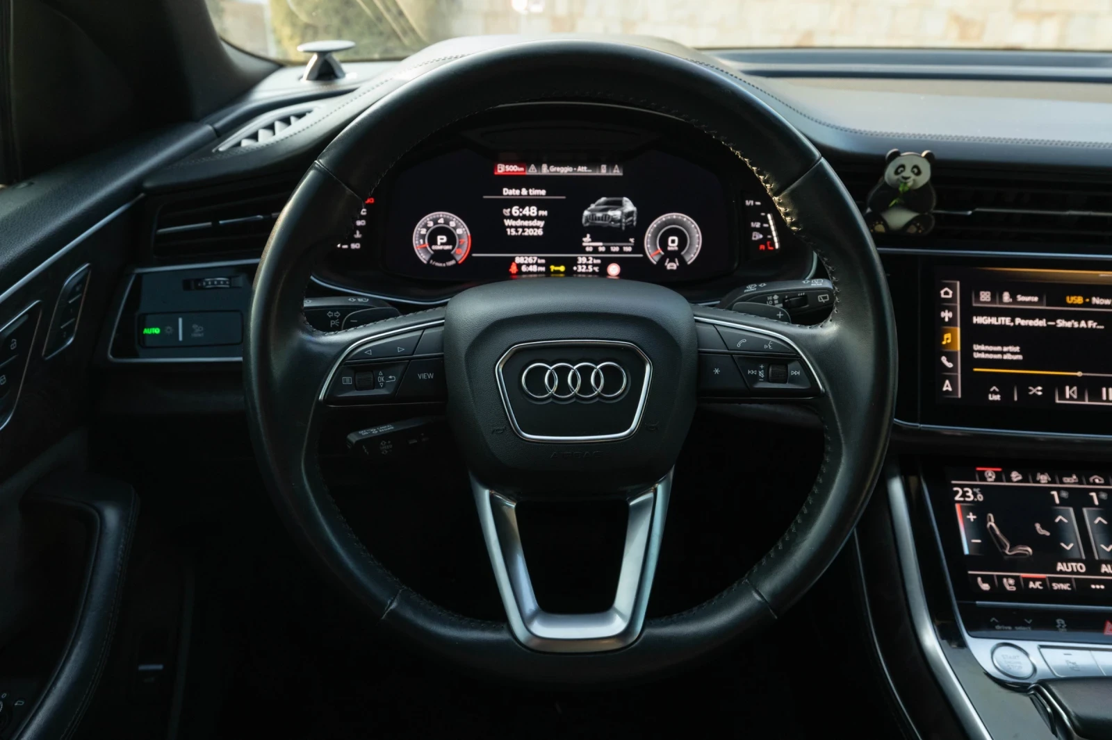Audi Q8, снимка 12 - Автомобили и джипове - 56361013