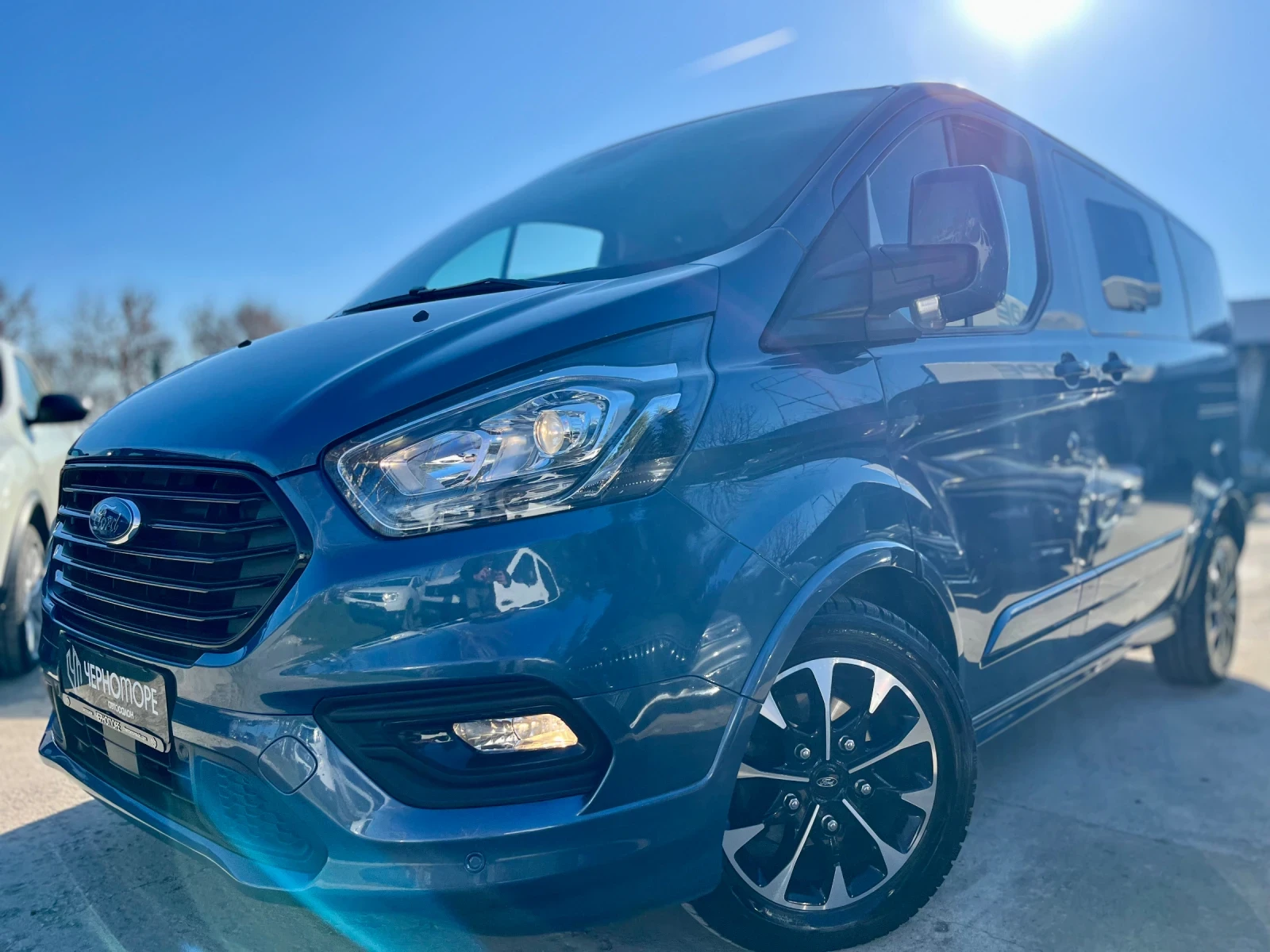 Ford Tourneo Coustom 2.0 TDCI automatic TITANIUM  - изображение 3