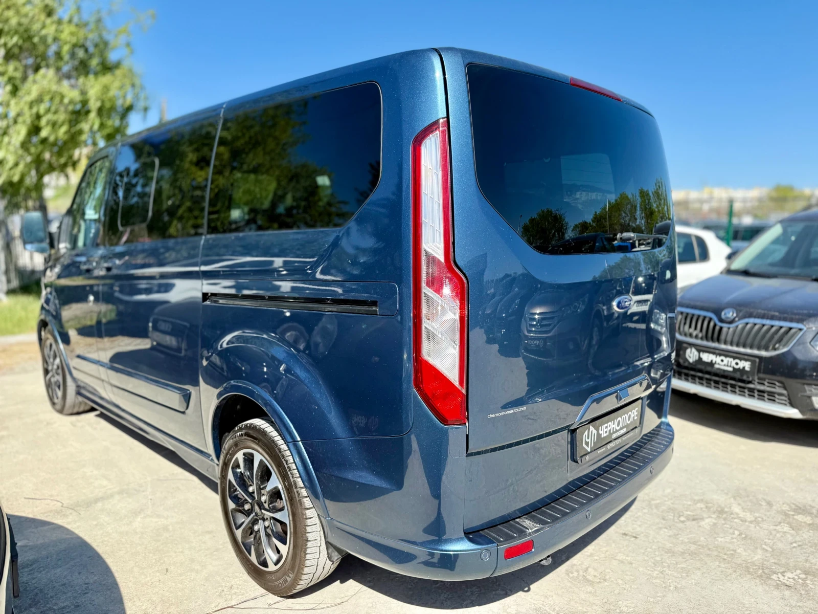 Ford Tourneo Coustom 2.0 TDCI automatic TITANIUM 7+ 1 - изображение 4