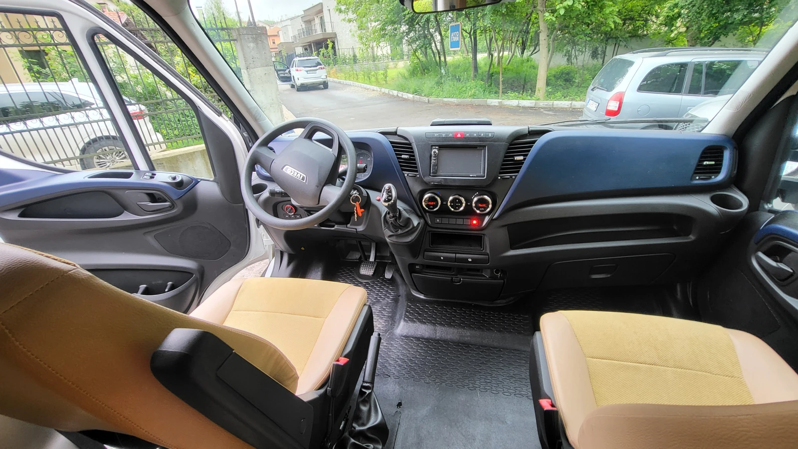 Iveco Daily Daily 35S18 BUS 8+ 1 HI-Matic, ��������� �������� | Mobile.bg � ����������� 16