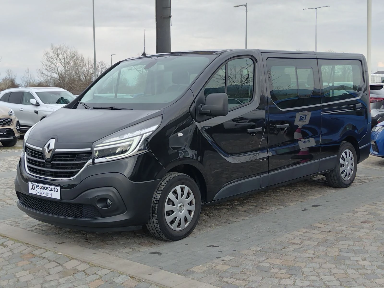Renault Trafic КАПАРИРАН!!!  2.0dCi/145К.с. L2H1 АВТОМАТИК