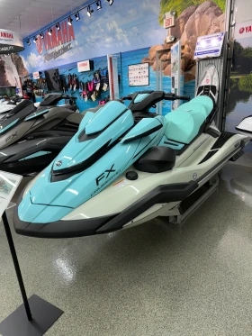 ����� �� �������� �� ���� Yamaha FX CRUISER HO Triton �������