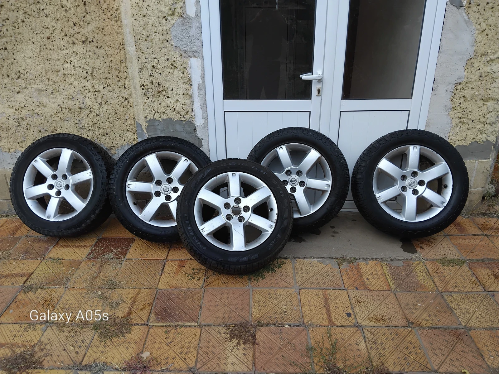    215/60R17  Nissan X-trail | Mobile.bg   1
