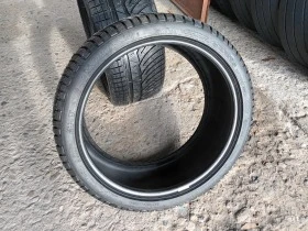 Гуми Зимни 245/35R19, снимка 6 - Гуми и джанти - 45863702