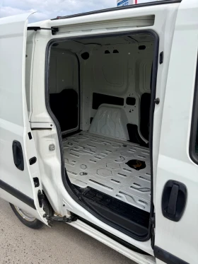 Opel Combo 1.3 Multijet 90k, снимка 4