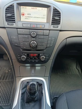 Opel Insignia 2.0 дизел 131к., снимка 15