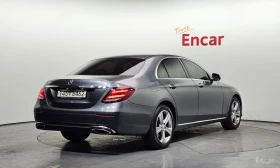 Mercedes-Benz E 220 AVANTGARDE* ПАМЕТ* HEADUP* КАМЕРА* ПОДГРЕВ* КОЖА, снимка 2