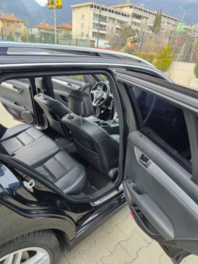 Mercedes-Benz C 320, снимка 6