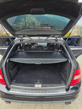 Mercedes-Benz C 320, снимка 8